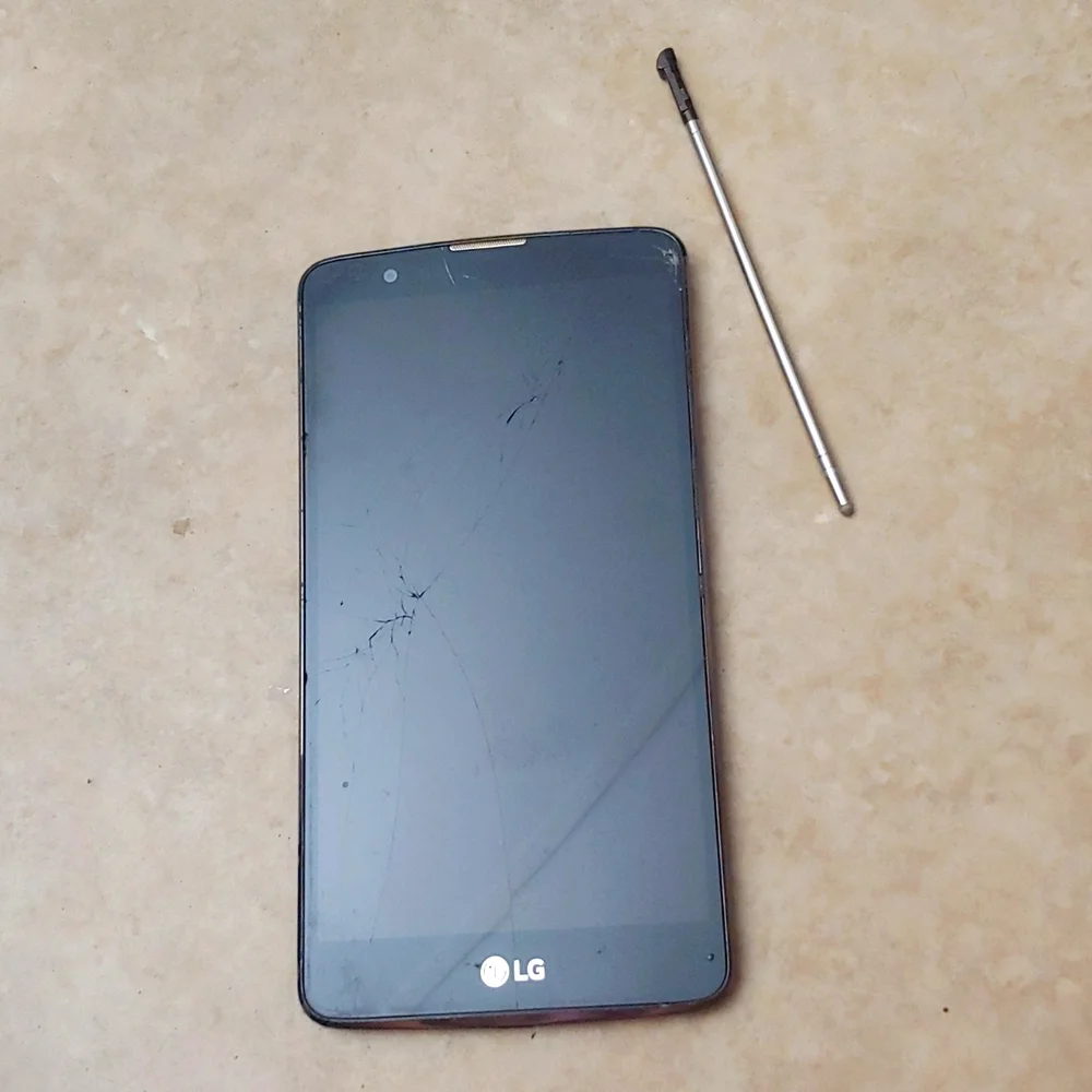 LG STYLO 2 * CELL PHONE * STYLUS PEN * LG